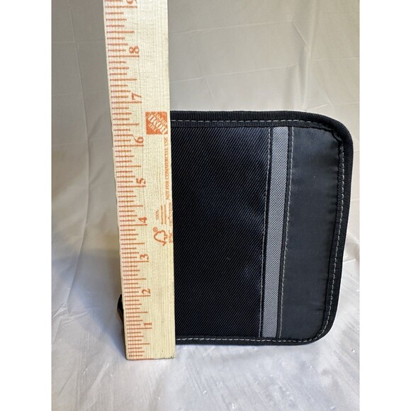 Case Logic Soft CD Travel Carrying Case Holds 32 Zipper Black - Picture 5 of 8